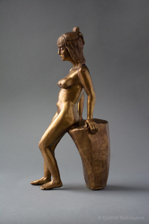 Sculpture: Müse by Gülnar Babayeva, private collection, New York State