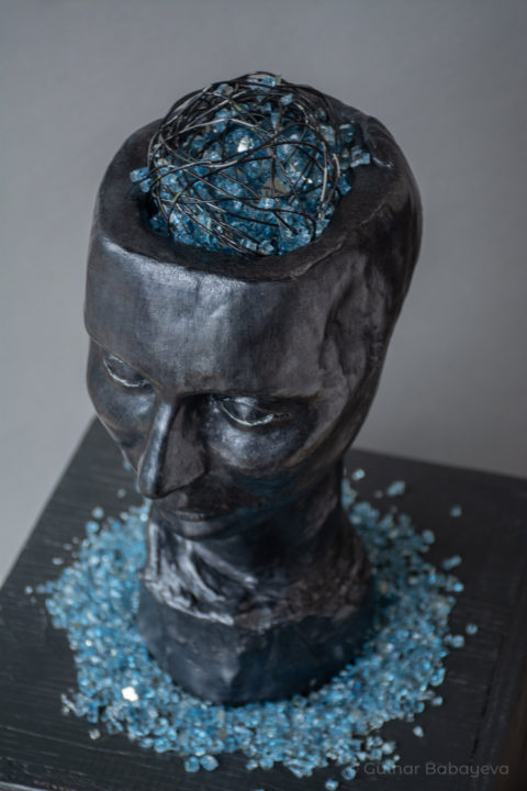 Portrait Sculpture: Formative by Gülnar Babayeva