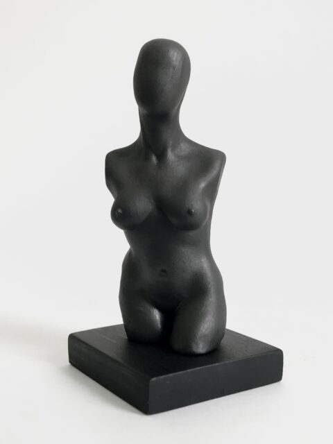 GülnarBabayeva_GodlyEntity2023